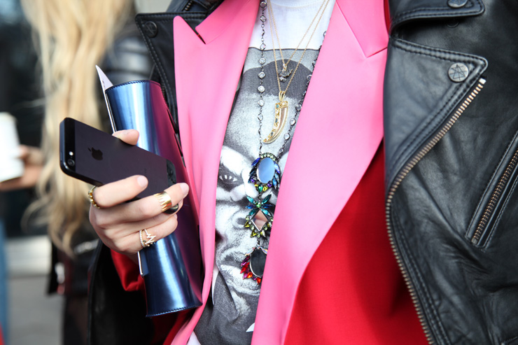 Leandra Medine in detail leandra medine jewellery 2 Leandra Medine