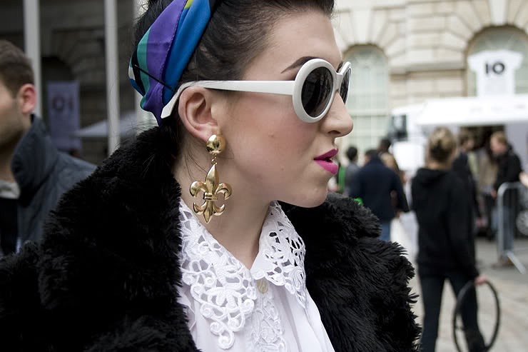 in detail statement earrings