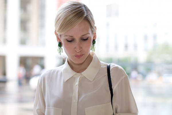 in detail earrings trend